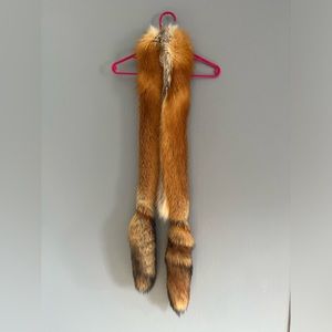Vintage fox fur scarf